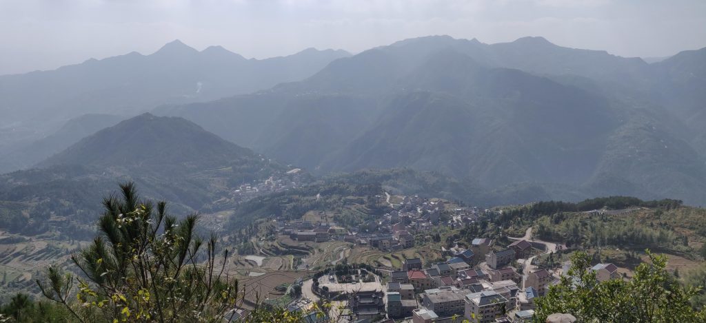 Mooi bergdorpen Lukas Xu Coaching - financiële vrijheid